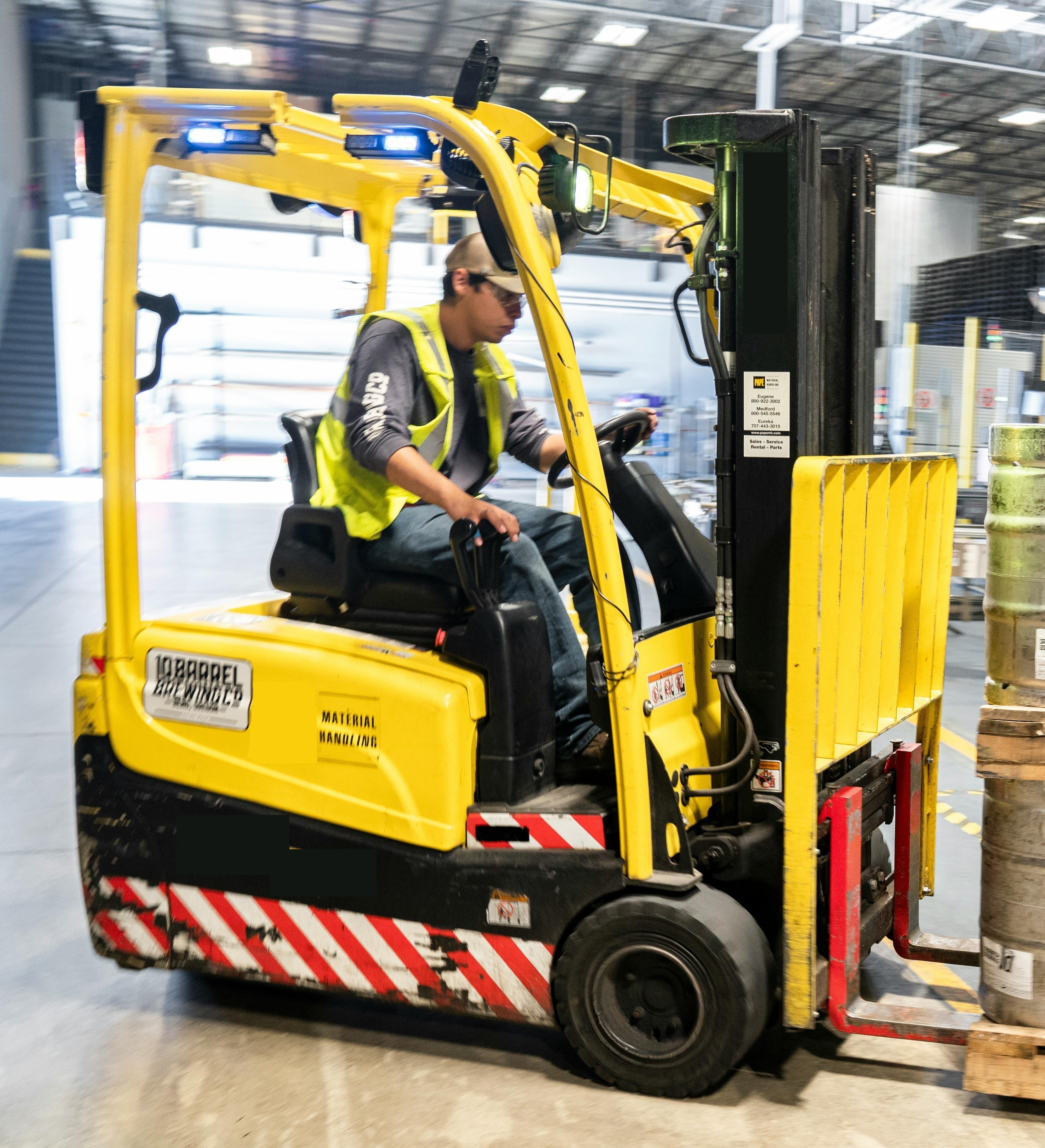 Materials & Handling Heavy Lifting